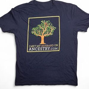 Y2K BaGGY "I Met My Husband on Ancestry.com" Funny T-Shirt XL